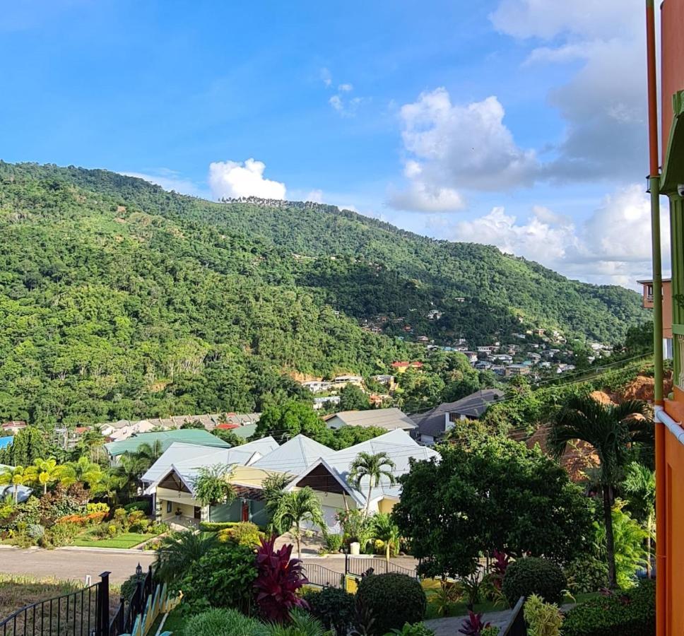 Mountain Palace Saint Joseph Екстер'єр фото