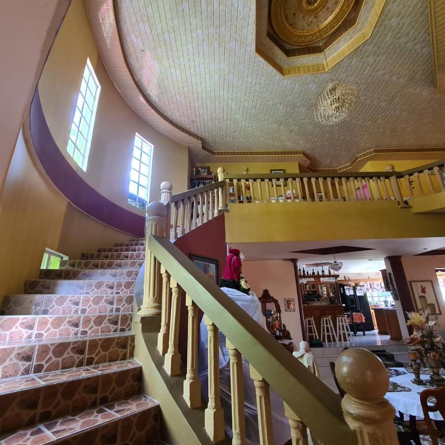 Mountain Palace Saint Joseph Екстер'єр фото